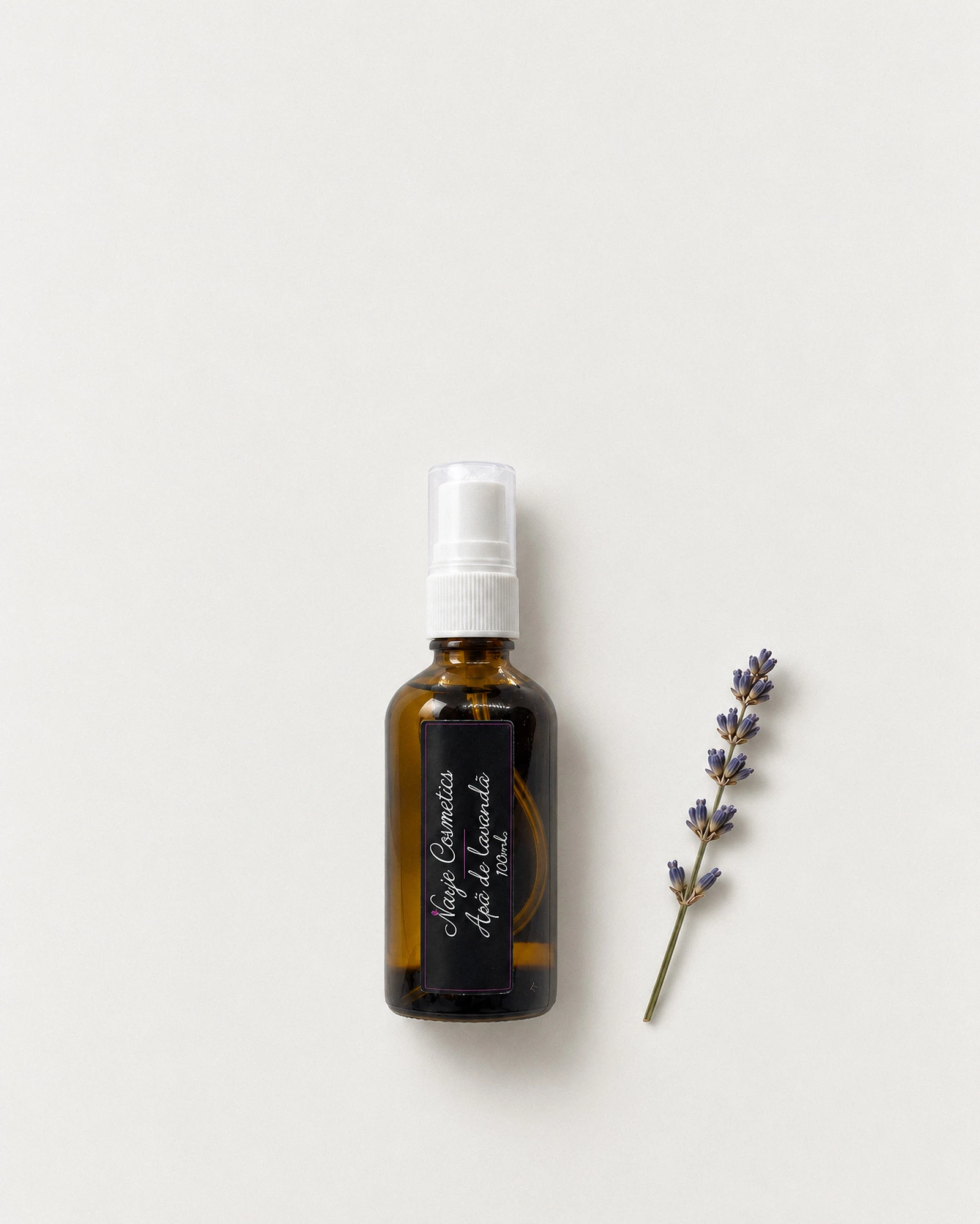 Apă de lavandă naturală, 100 ml